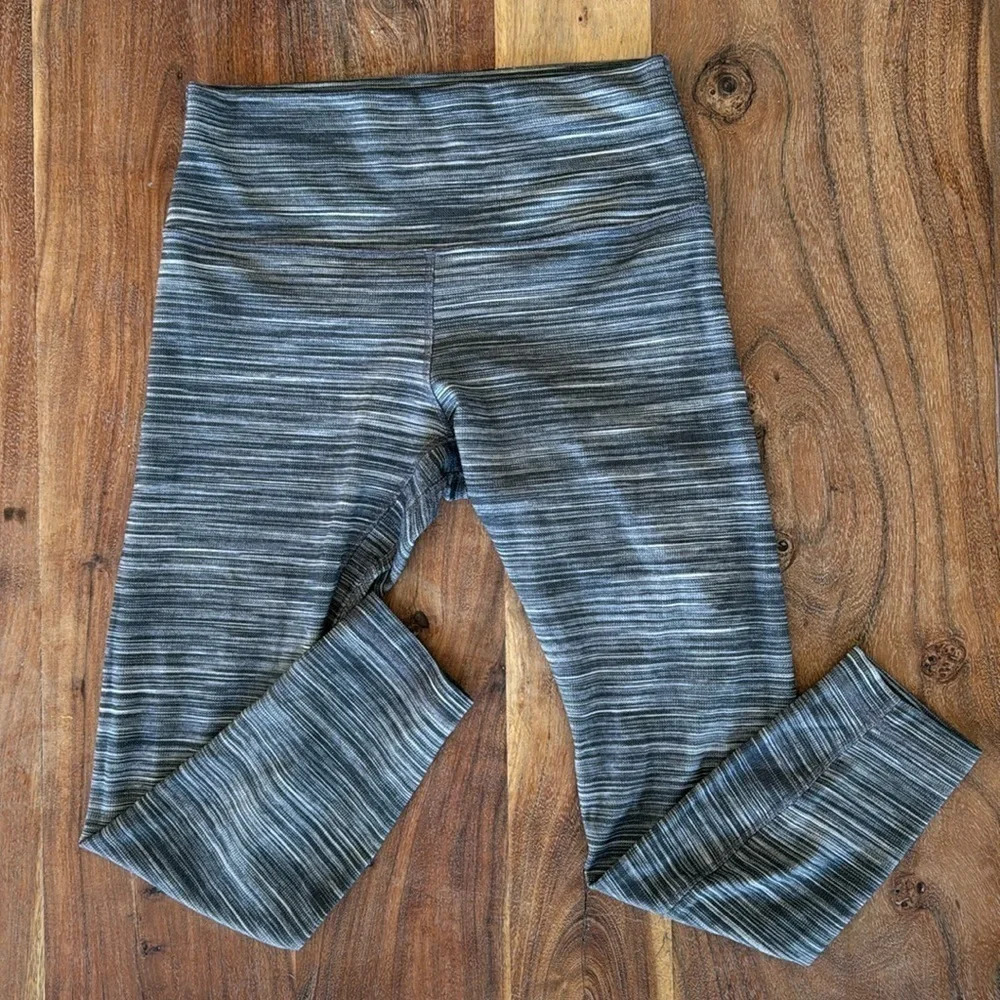 Lululemon Gray Striped Leggings 10